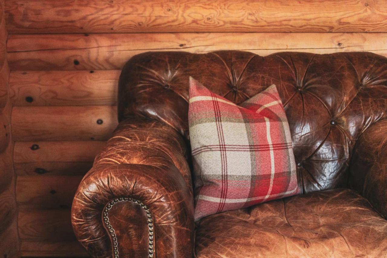 Tomatin - Luxury Two Bedroom Log Cabin With Hot Tub Berwick Upon Tweed Exterior foto